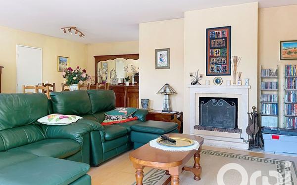 Maison à vendre    6 pièces • 225 m2 Ballainvilliers