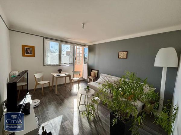 Appartement à louer 2 pièces 42.97m²