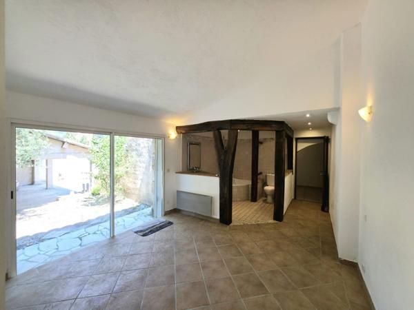 MAISON FAMILIALE-150 m², 4 CHAMBRES, BUREAU, TERRASSE ET SUITE PARENTALE.