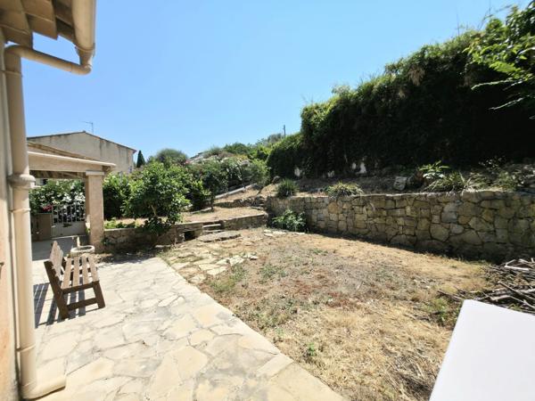 MAISON FAMILIALE-150 m², 4 CHAMBRES, BUREAU, TERRASSE ET SUITE PARENTALE.