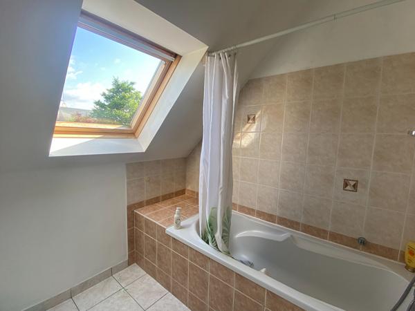 Maison Trelaze 6 pièce(s) 120 m2