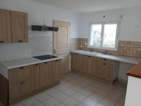 Maison à louer à Challans en Vendée (85300), ref : 85091-L396