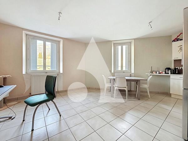 Immeuble 13 pièces 226 m2