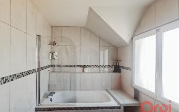 Maison à vendre    8 pièces •  Sannois