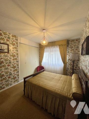 Uniquement chez votre Notaire.
Notre Service Immobilier vous propose cet appartement situé en ...