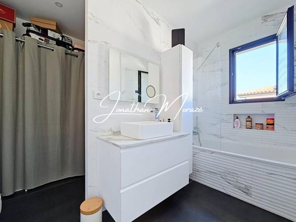 Maison à vendre 6 pièces de 194 m²