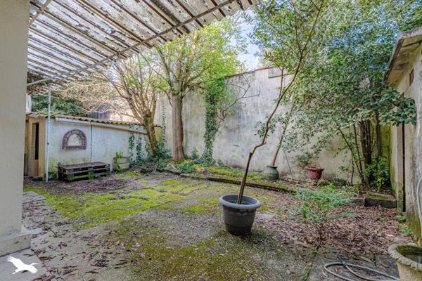 Appartement à vendre |  Bordeaux |  3 pièces | 126 m²