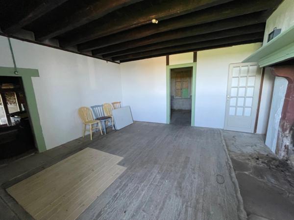 Fermette 48m2 plain pied 3 pièces 29000€  NOUZEROLLES (23)
