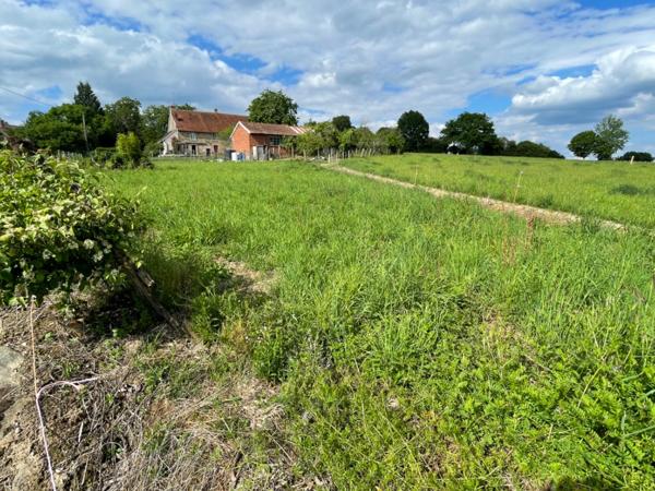 Fermette 48m2 plain pied 3 pièces 29000€  NOUZEROLLES (23)