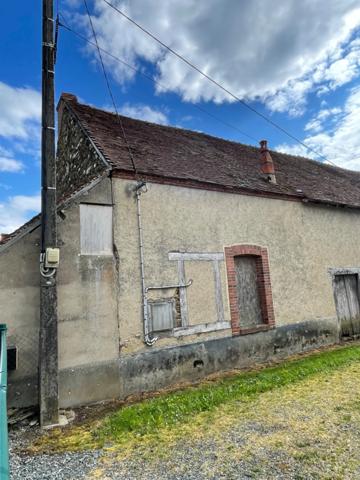 Fermette 48m2 plain pied 3 pièces 29000€  NOUZEROLLES (23)