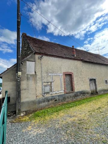 Fermette 48m2 plain pied 3 pièces 29000€  NOUZEROLLES (23)