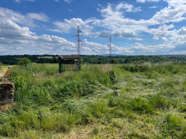 Fermette 48m2 plain pied 3 pièces 29000€  NOUZEROLLES (23)