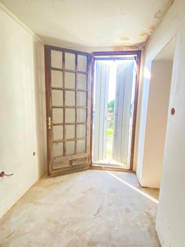 Fermette 48m2 plain pied 3 pièces 29000€  NOUZEROLLES (23)