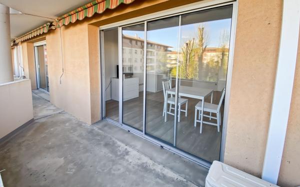 Appartement à vendre    1 pièce • 28,50 m2 Agen