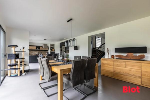 Maison 5 pièce(s)