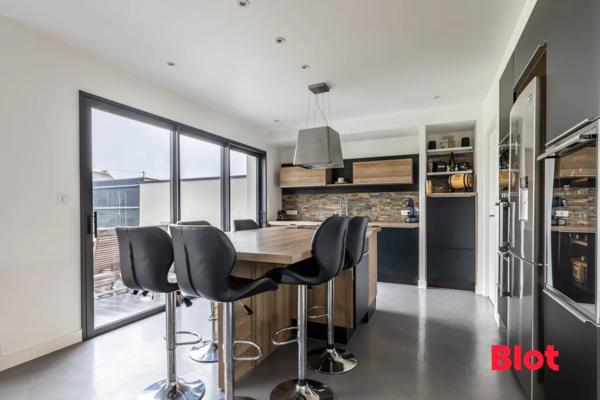 Maison 5 pièce(s)