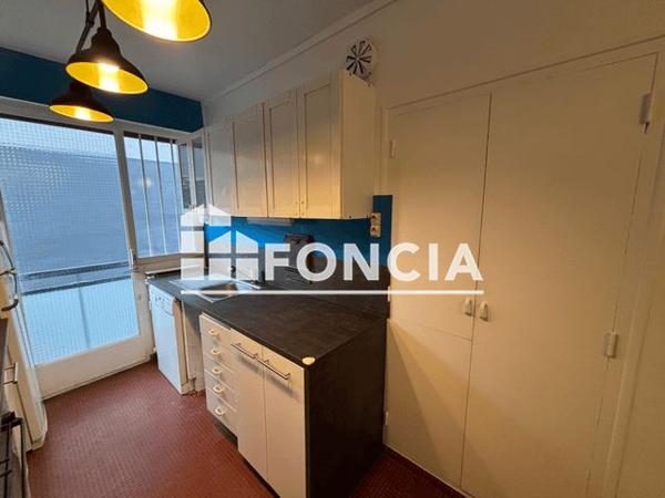 Location Appartement 3 pièces 65.6 m² - RESIDENCE PIERRE LOTI Bourg La Reine 92340