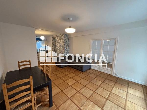 Location Appartement 3 pièces 65.6 m² - RESIDENCE PIERRE LOTI Bourg La Reine 92340