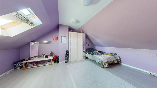 NOUVEAUTÉ L'ADRESSE ? Maison Familiale Bréançon: Potentiel 5 Chambres !