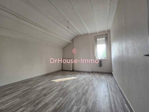 Immeuble à vendre 8 pièces de 167 m²