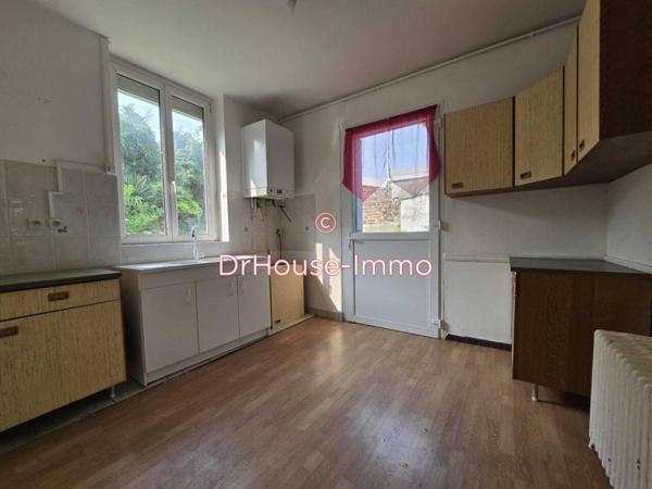 Immeuble à vendre 8 pièces de 167 m²