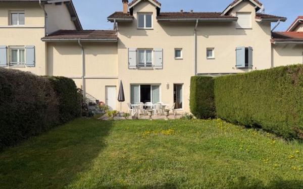 Maison à vendre    5 pièces • 112,49 m2 Valleiry