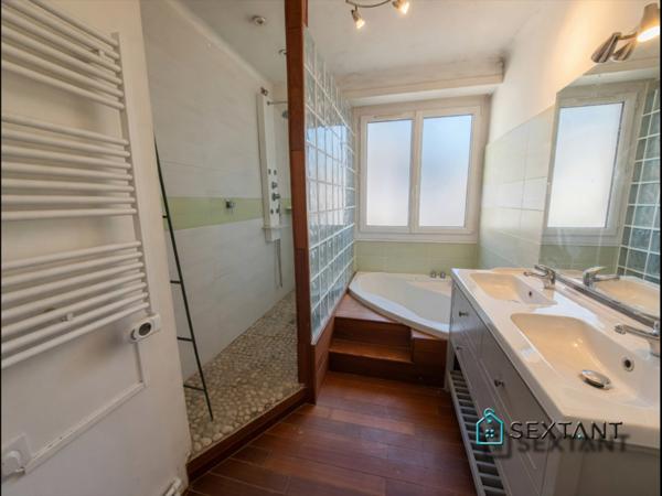 APPARTEMENT 5P QUAI DE SEINE RIVE DROITE