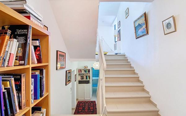 Maison à vendre    4 pièces • 163 m2 Toulon