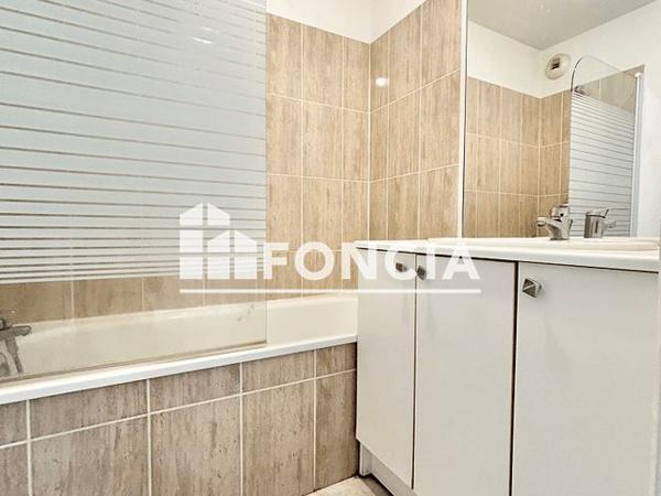 Location Appartement 2 pièces 42.2 m² - 4 RUE MONTPLAISIR/8 RUE COMTE EMMERY Metz 57070