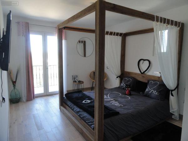 Maison individuelle à vendre à Saint-Gilles dans le Gard (30800), ref : 11411/358