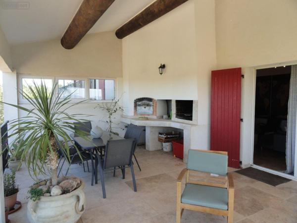 Maison individuelle à vendre à Saint-Gilles dans le Gard (30800), ref : 11411/358