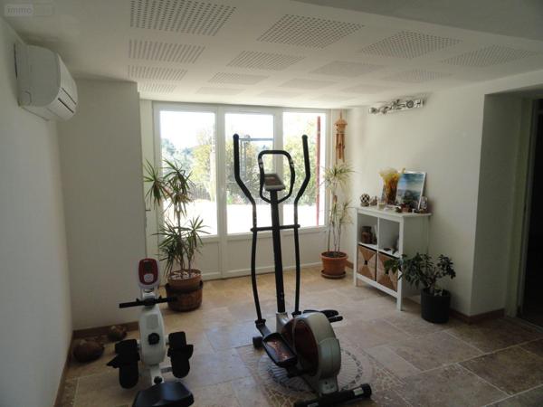 Maison individuelle à vendre à Saint-Gilles dans le Gard (30800), ref : 11411/358