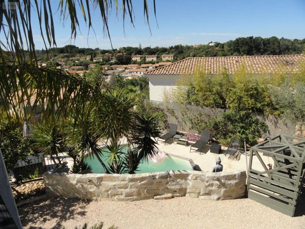 Maison individuelle à vendre à Saint-Gilles dans le Gard (30800), ref : 11411/358