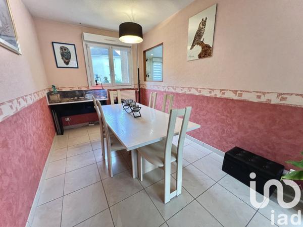 Maison 6 pièces de 115 m² à Montigny-le-Bretonneux (78180)