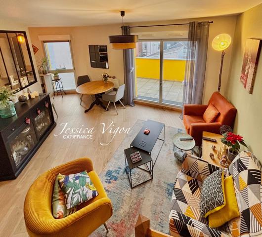 DUPLEX DE STANDING – DERNIER ÉTAGE – TERRASSE – GARAGE FERMÉ