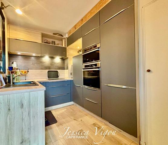 DUPLEX DE STANDING – DERNIER ÉTAGE – TERRASSE – GARAGE FERMÉ