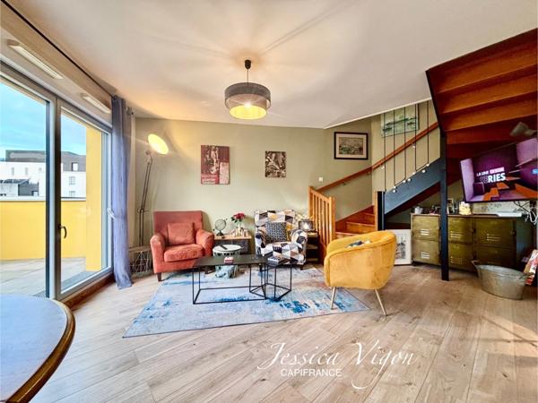 DUPLEX DE STANDING – DERNIER ÉTAGE – TERRASSE – GARAGE FERMÉ