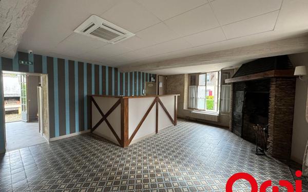 Maison à vendre    5 pièces •  Bruyères-et-Montbérault