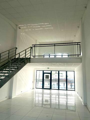 Bureaux modernes Jarry 119 m2