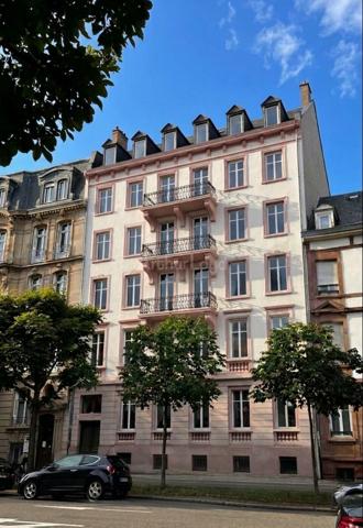 BUREAUX à VENDRE de 250 m²