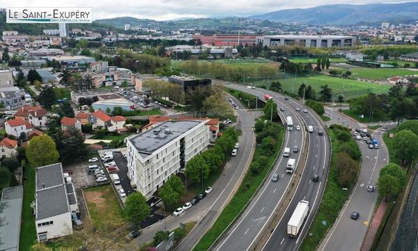 À VENDRE : Bureaux avec terrasses privatives au sein de l'immeuble en R+ 4 "Le Saint-Exupéry" à Saint-Etienne
