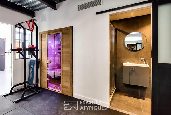 Loft en duplex avec patio et terrasse