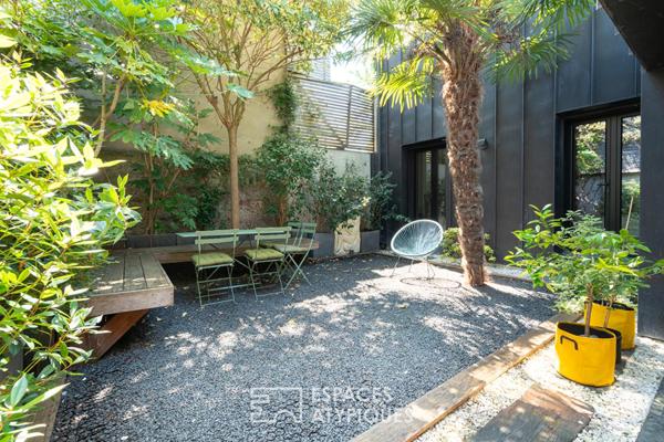 Loft en duplex avec patio et terrasse