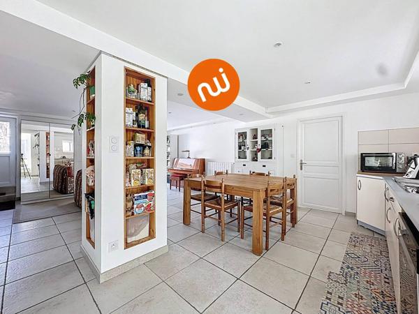 TASSIN - Maison familiale - 6 pièces - 171m²