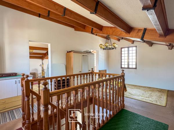 Maison
                                                                                                                                                                                                                                                                                                                        5 pièce(s)                                                                                                                                                                                                          3 chambre(s)                                                                                                                                                                                                          126  m²