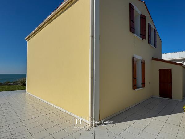 Maison
                                                                                                                                                                                                                                                                                                                        5 pièce(s)                                                                                                                                                                                                          3 chambre(s)                                                                                                                                                                                                          126  m²