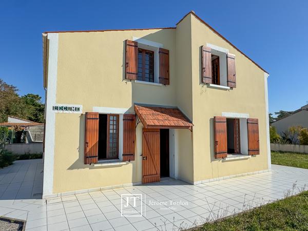 Maison
                                                                                                                                                                                                                                                                                                                        5 pièce(s)                                                                                                                                                                                                          3 chambre(s)                                                                                                                                                                                                          126  m²