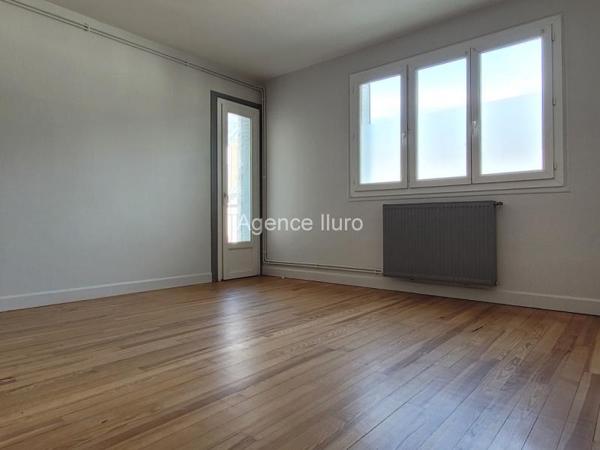 Location non meublée - Appartement - Oloron-sainte-marie - Réf.:205423 T4 RENOVE EN CENTRE VILLE - PARKING - CAVE
