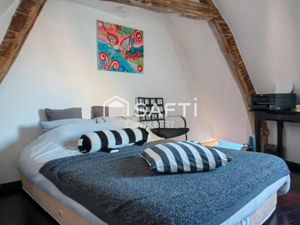 Propriété d’exception – 305 m² habitables – 2 logements – 11 garages – Terrain constructible – Abbeville