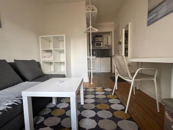 Studio meublé NANCY - Emplacement idéal à deux pas de la gare et du tram